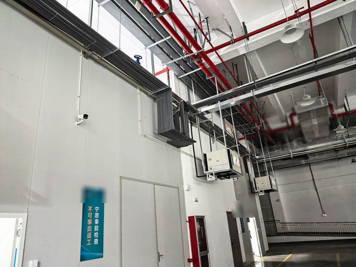 半導體生產車間整體控溫降溫，應用工業蒸發冷省電空調臥式射流機